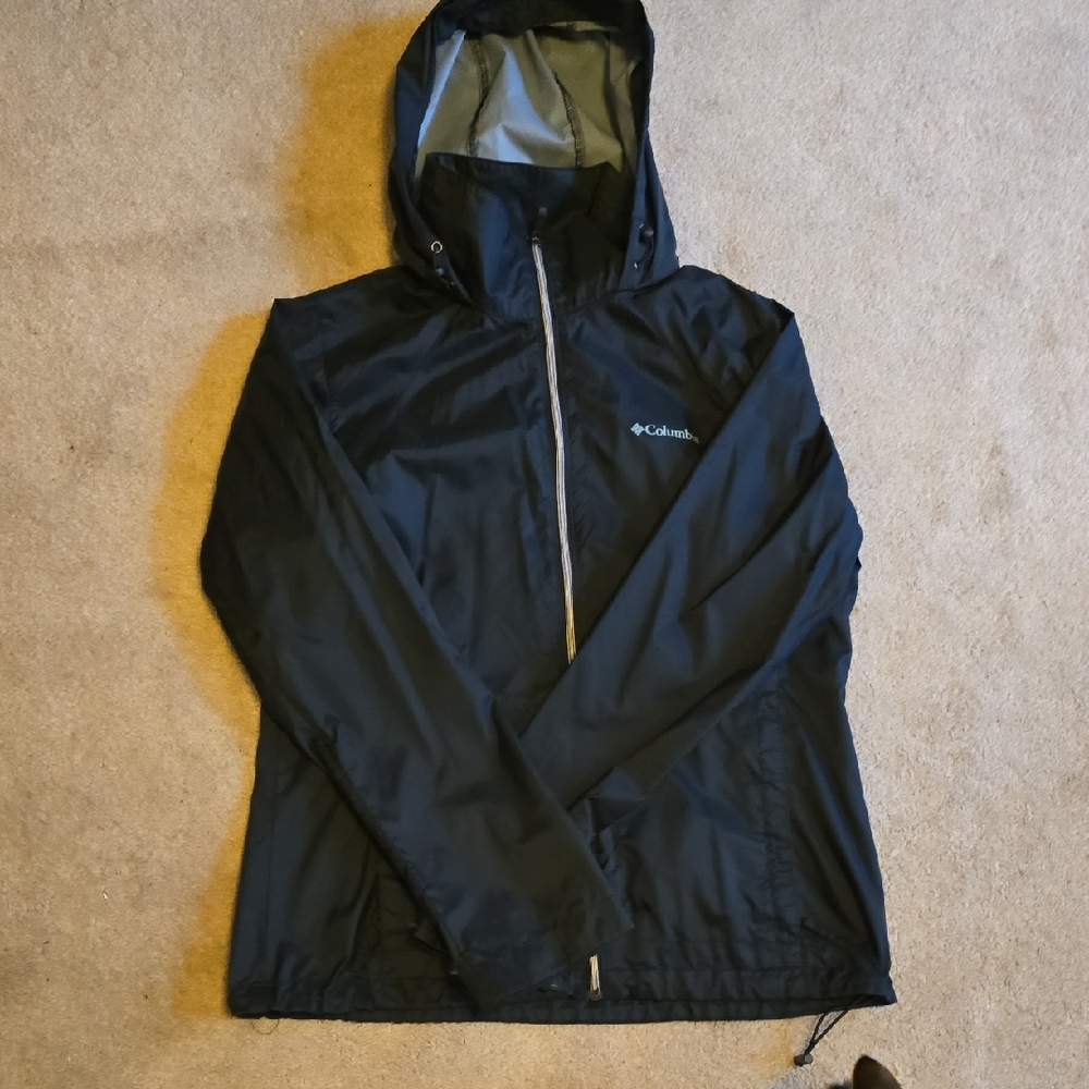 Columbia Hooded, Packable, Rain Jacket